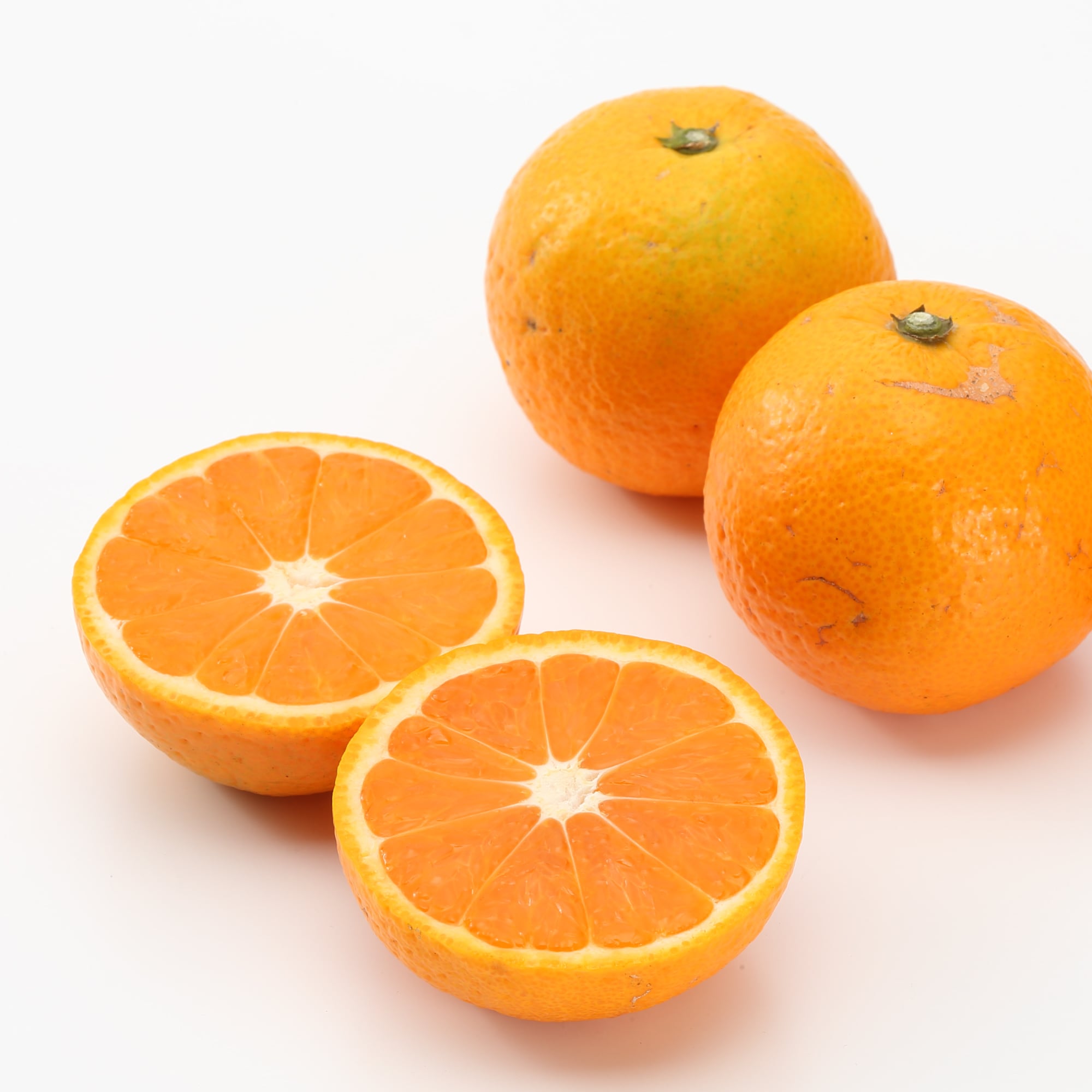 和歌山県産　観音山フルーツガーデンの「温州みかん」家庭用　サイズ無選別　約３ｋｇ