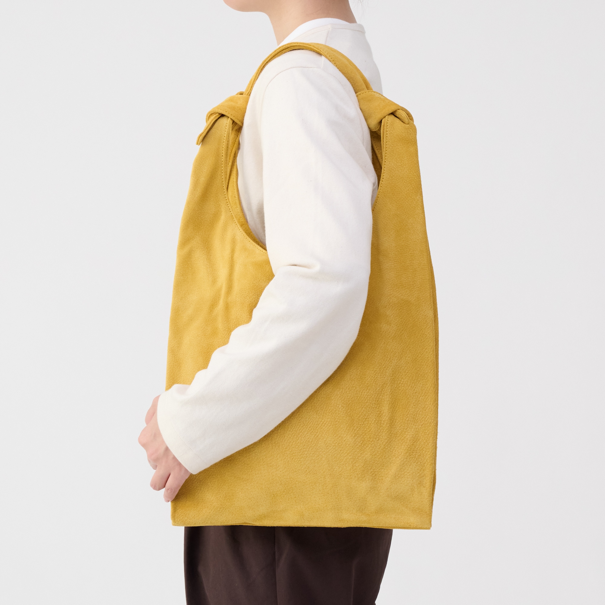 革屋が作った、洗えるショッピングバッグ・マスタード