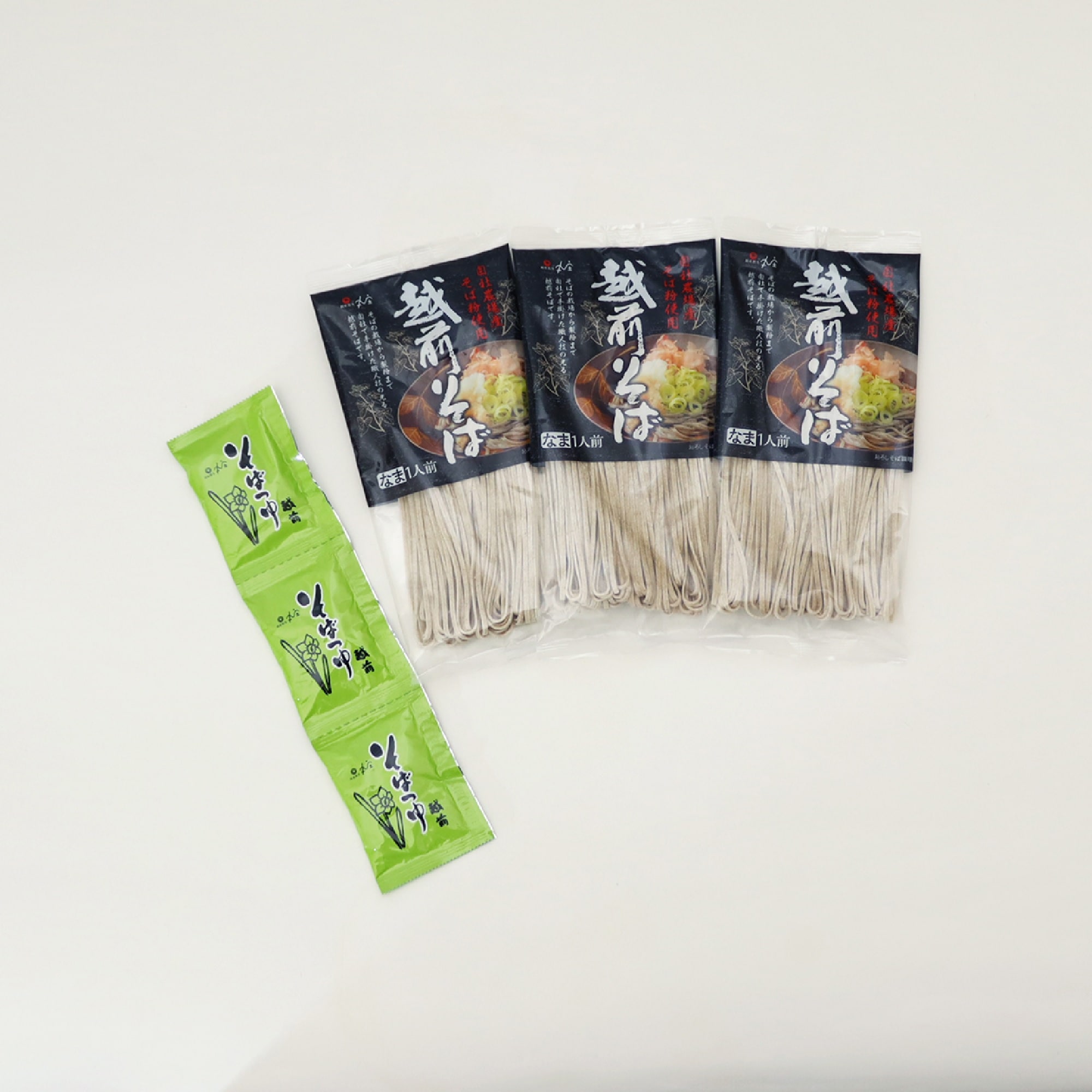 越前半生そば　自家栽培（北海道産）