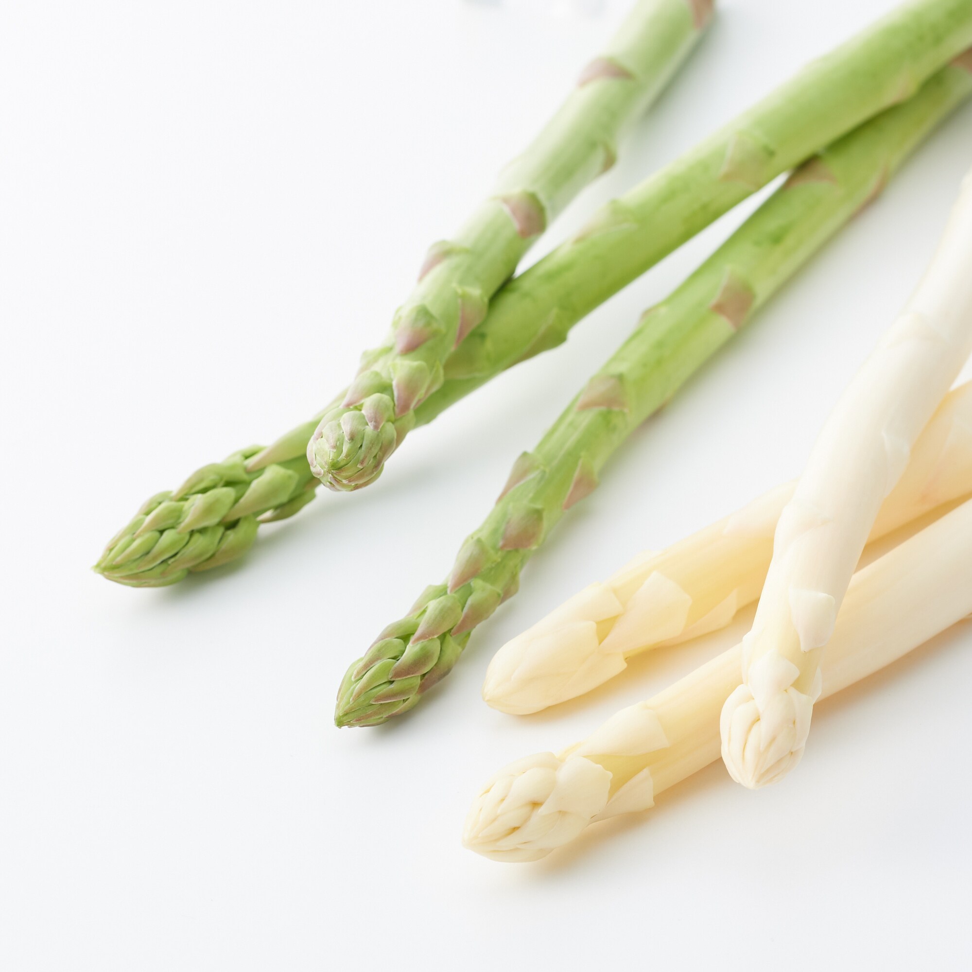 佐賀県産　橋本さん家のアスパラ（グリーン＆ホワイトミックス）家庭用・約１ｋｇ