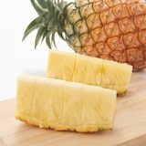 西表島産　西表島ひらい農園のパイナップル「島パイン（ハワイ種）」　約２ｋｇ（２～３玉）