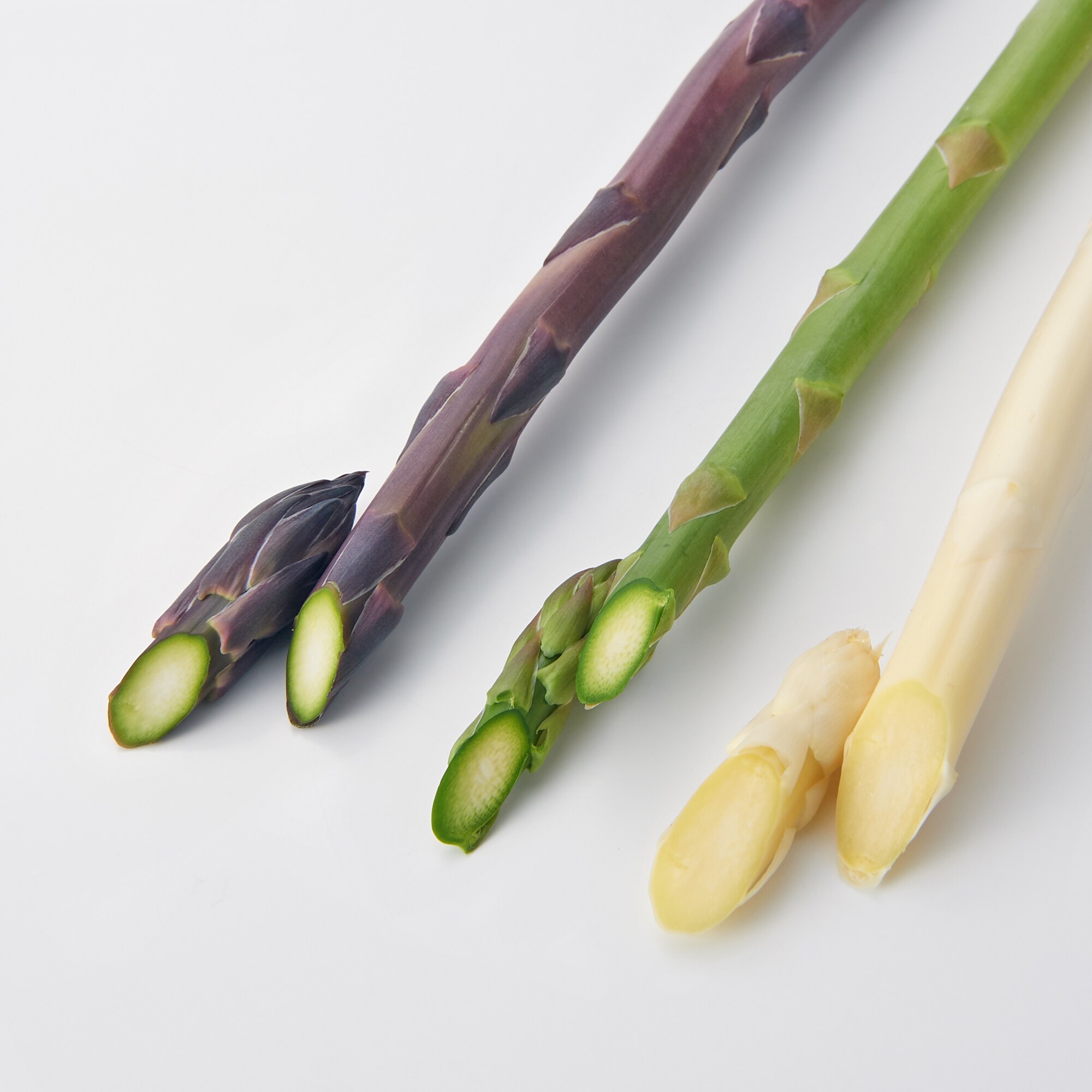 佐賀県産　橋本さん家のアスパラ（グリーン＆ホワイト＆紫ミックス）家庭用・約１ｋｇ