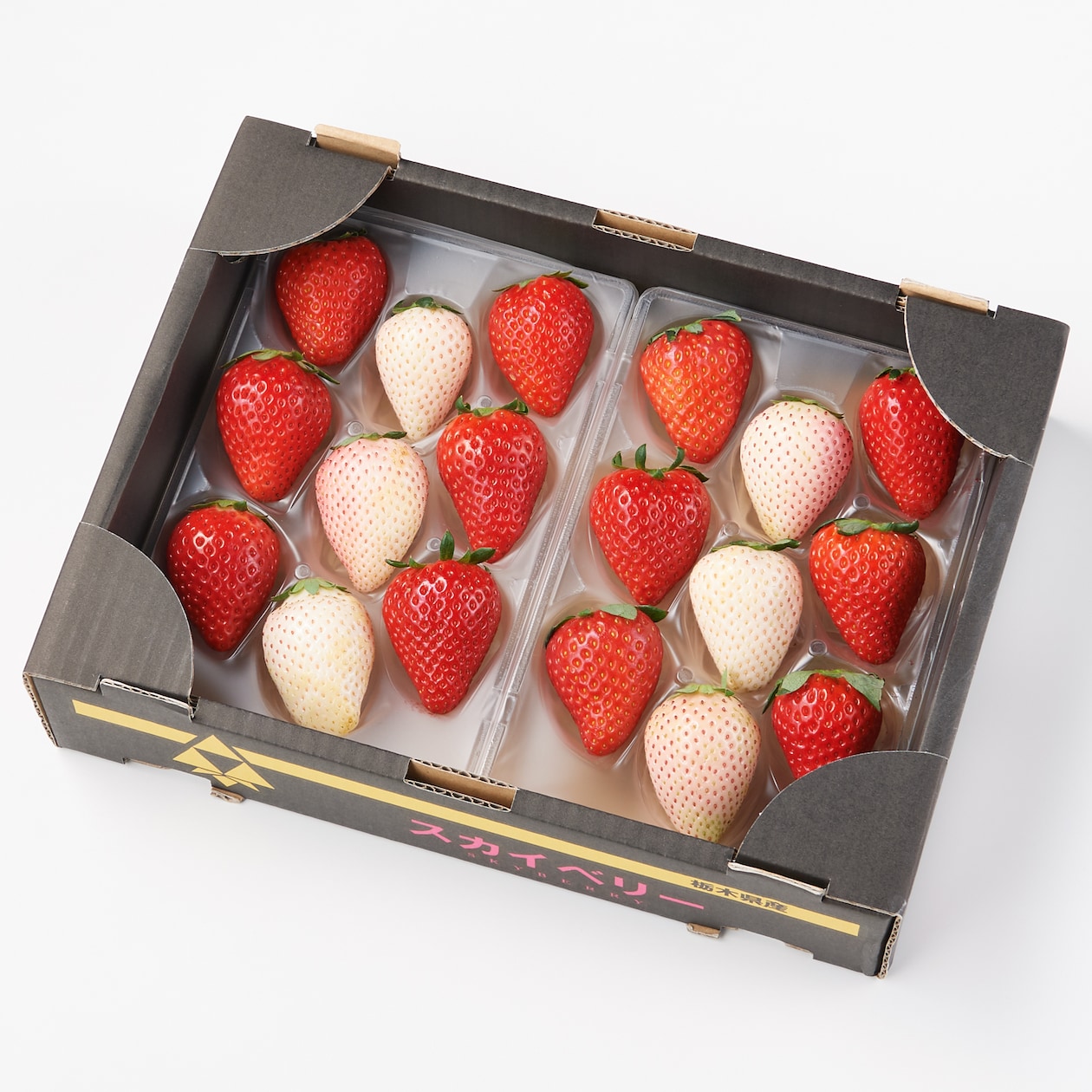 栃木県産　澳原いちご農園の「スカイベリーとミルキーベリー　2種セット」約600g