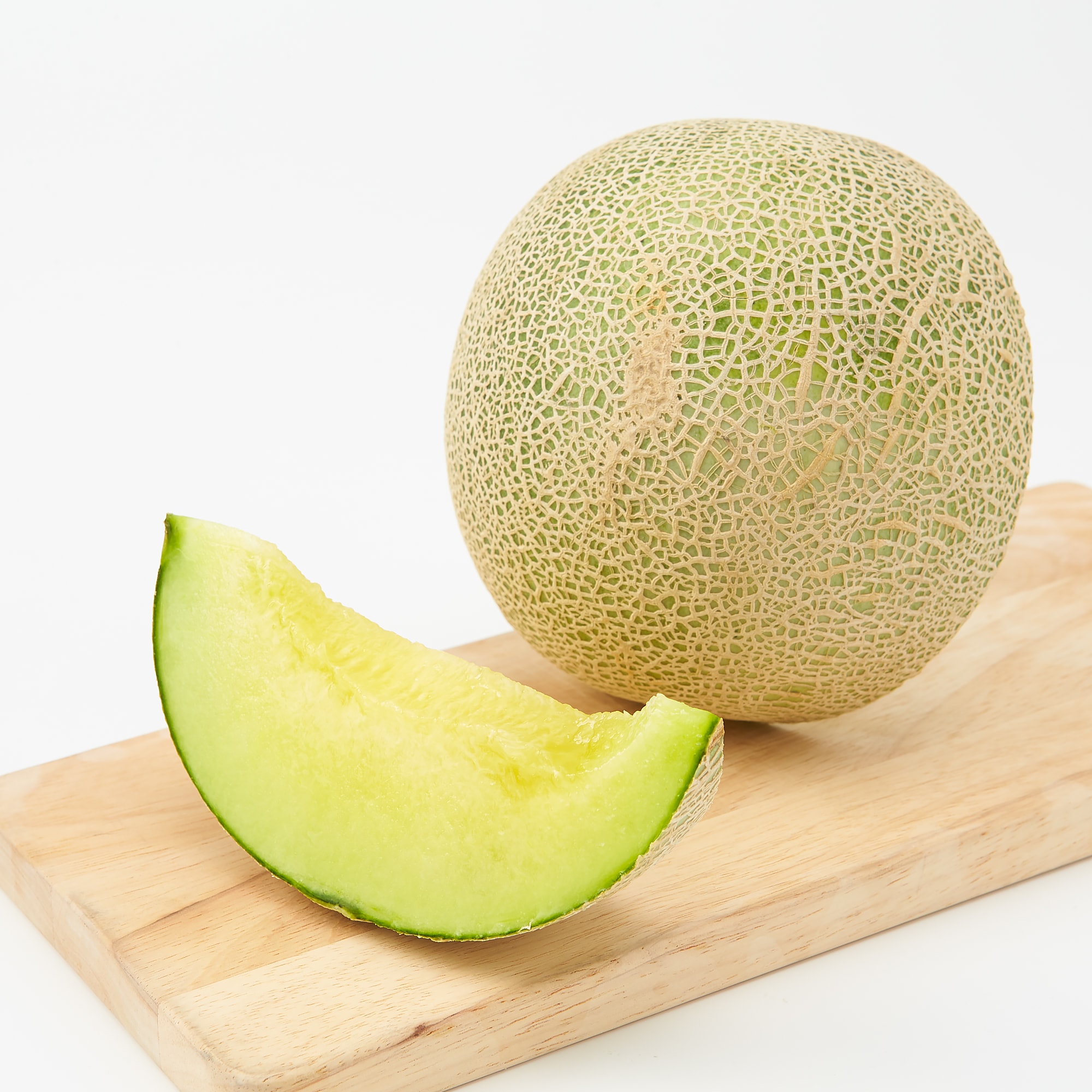 茨城県産　方波見農園のメロン「イバラキング」　約１．２ｋｇ