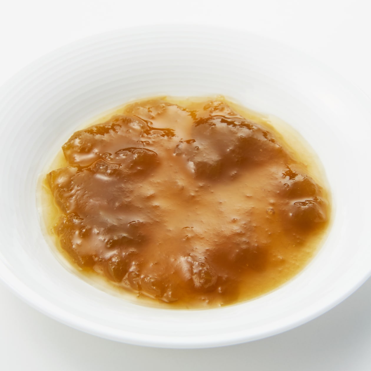 黒糖で煮込んだ島の青梅ジャム