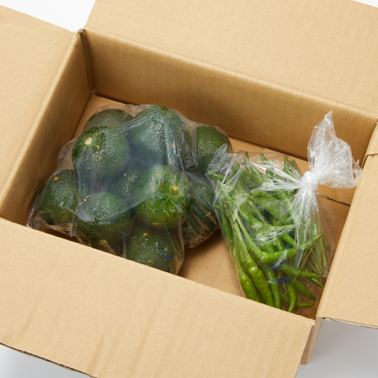 愛媛県産　無茶々園の「青ゆず胡椒」手作りセット