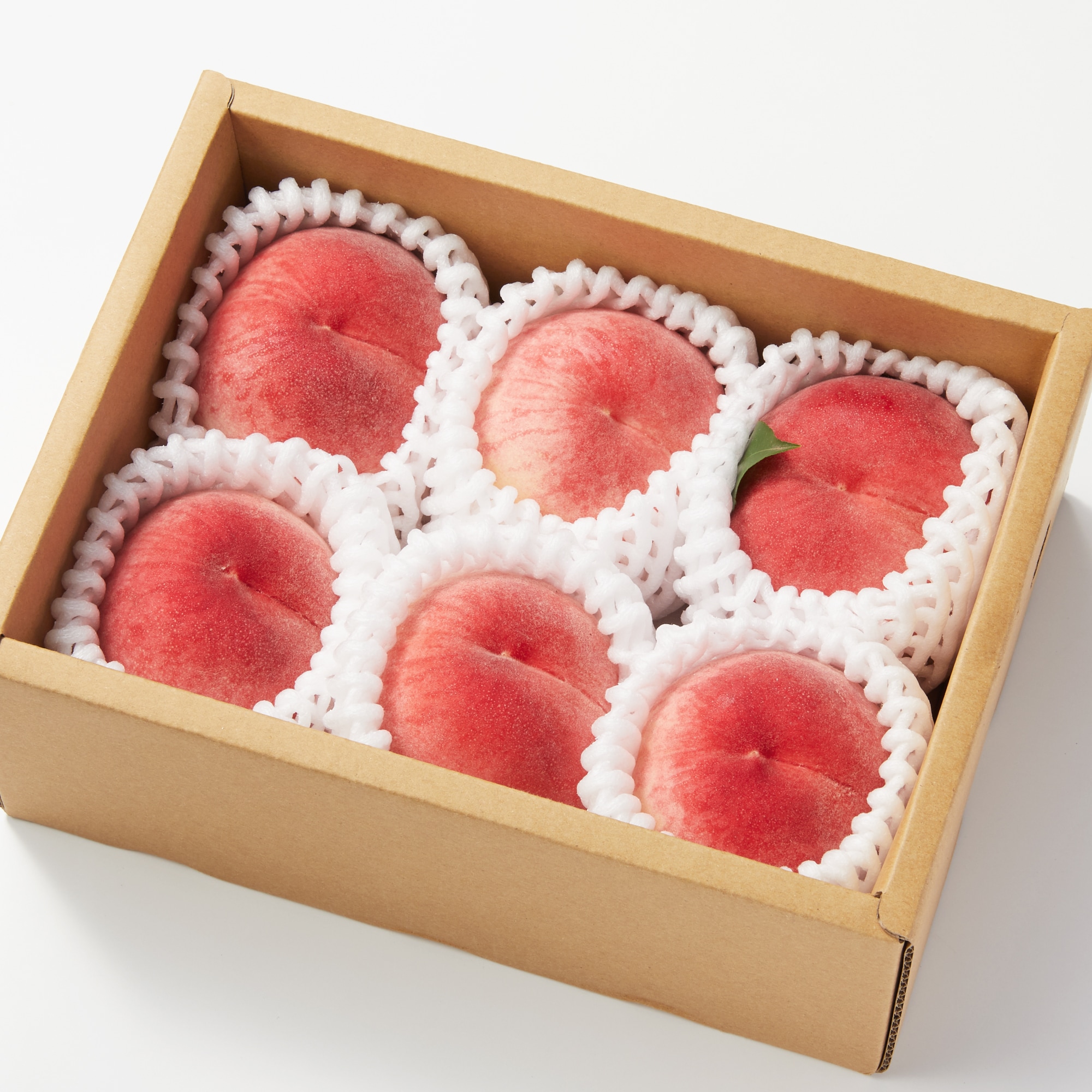 山梨県産　菊島西洋堂　東支店の桃「品種おまかせ」約900g（3～6玉）