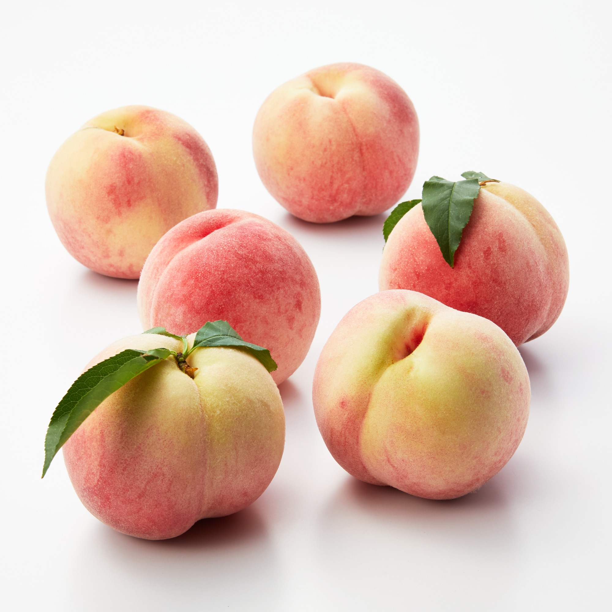 山梨県産　菊島西洋堂　東支店の桃「品種おまかせ」約900g（3～6玉）