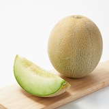 茨城県産　方波見農園のメロン「ゆうか」　約１．２ｋｇ