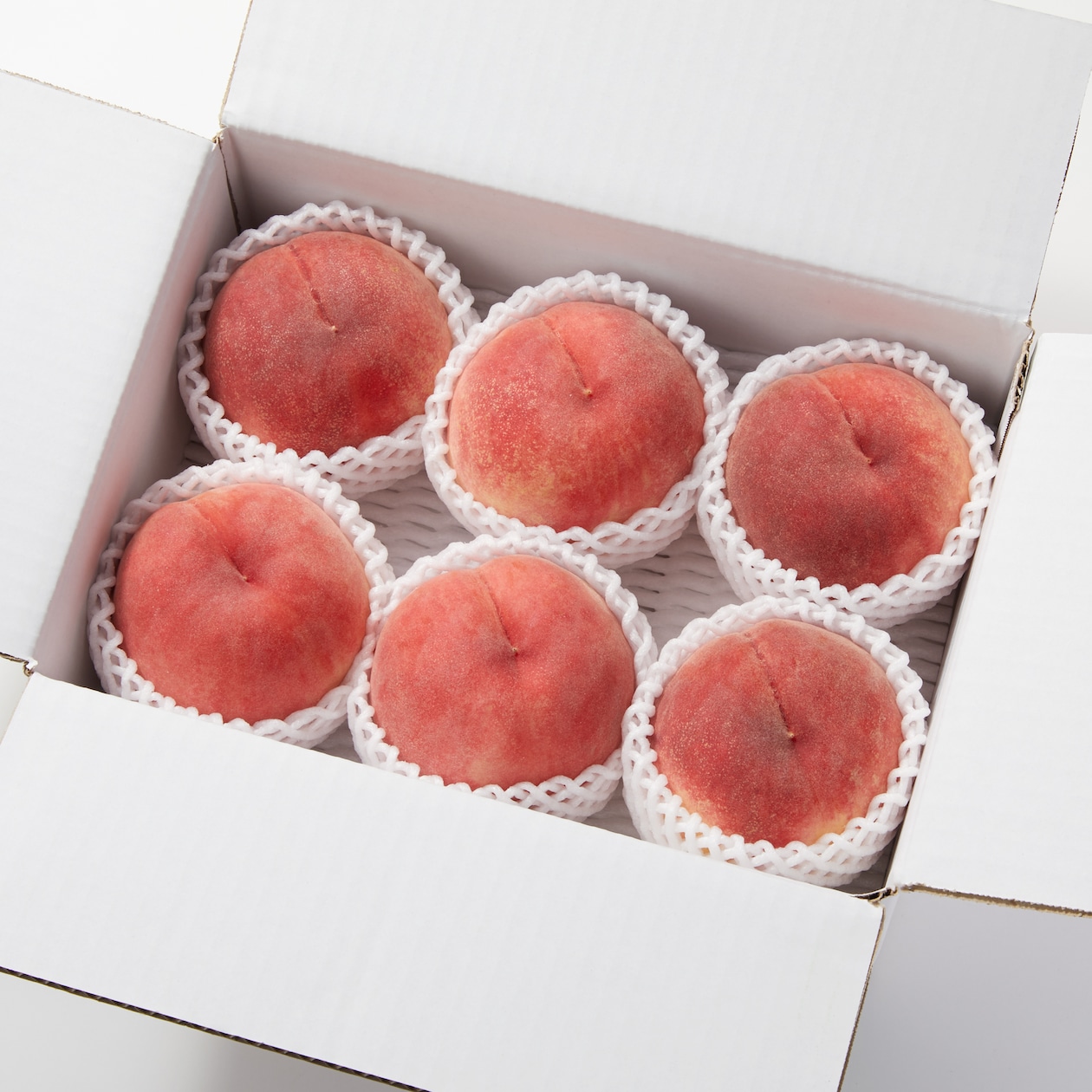 福島県産　ＡＢＥ　Ｆｒｕｉｔの桃　「あかつき」　約２ｋｇ（６～８玉）
