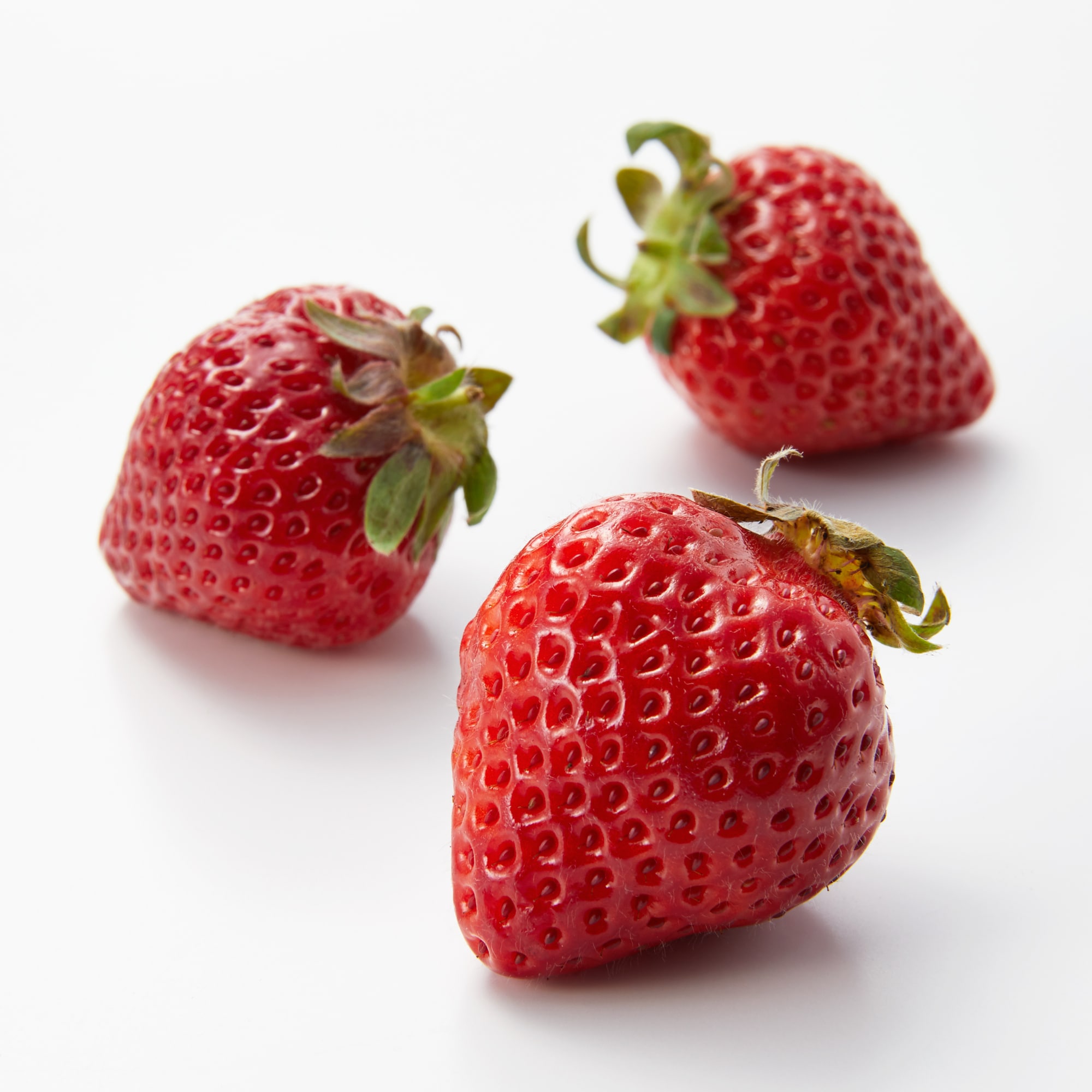 福岡県産 伊世いちご畑の「あまおう」約500g ※有機JAS認証