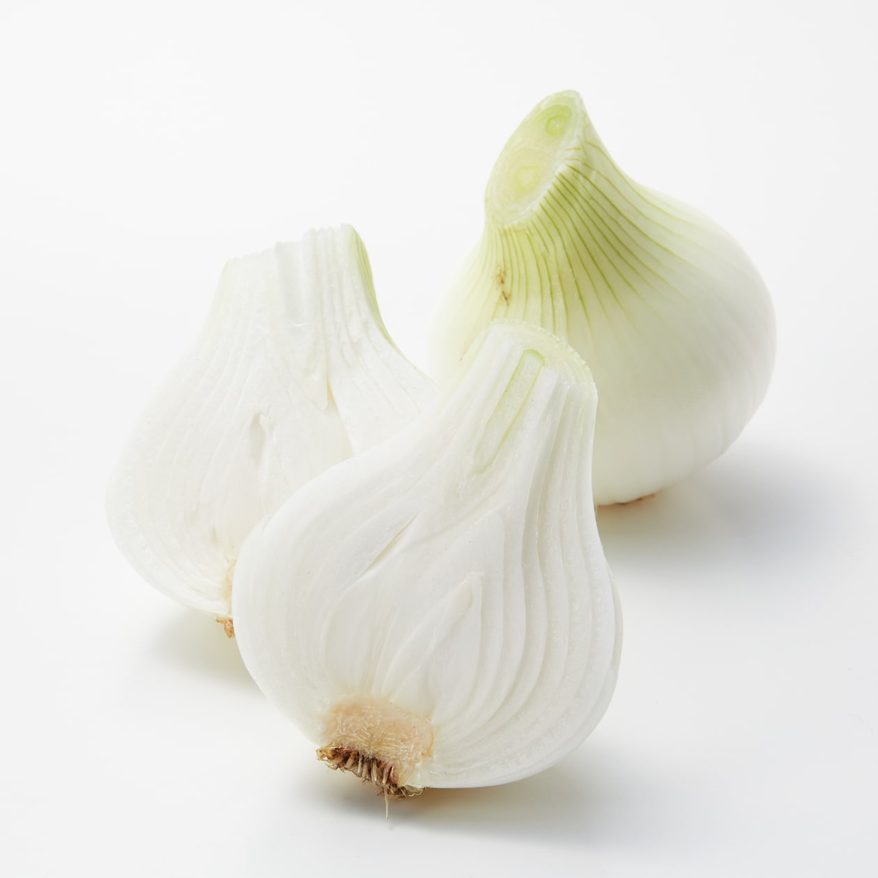 兵庫県淡路島産　花岡農恵園の自然栽培「葉付きたまねぎ」　小玉サイズ　約２ｋｇ