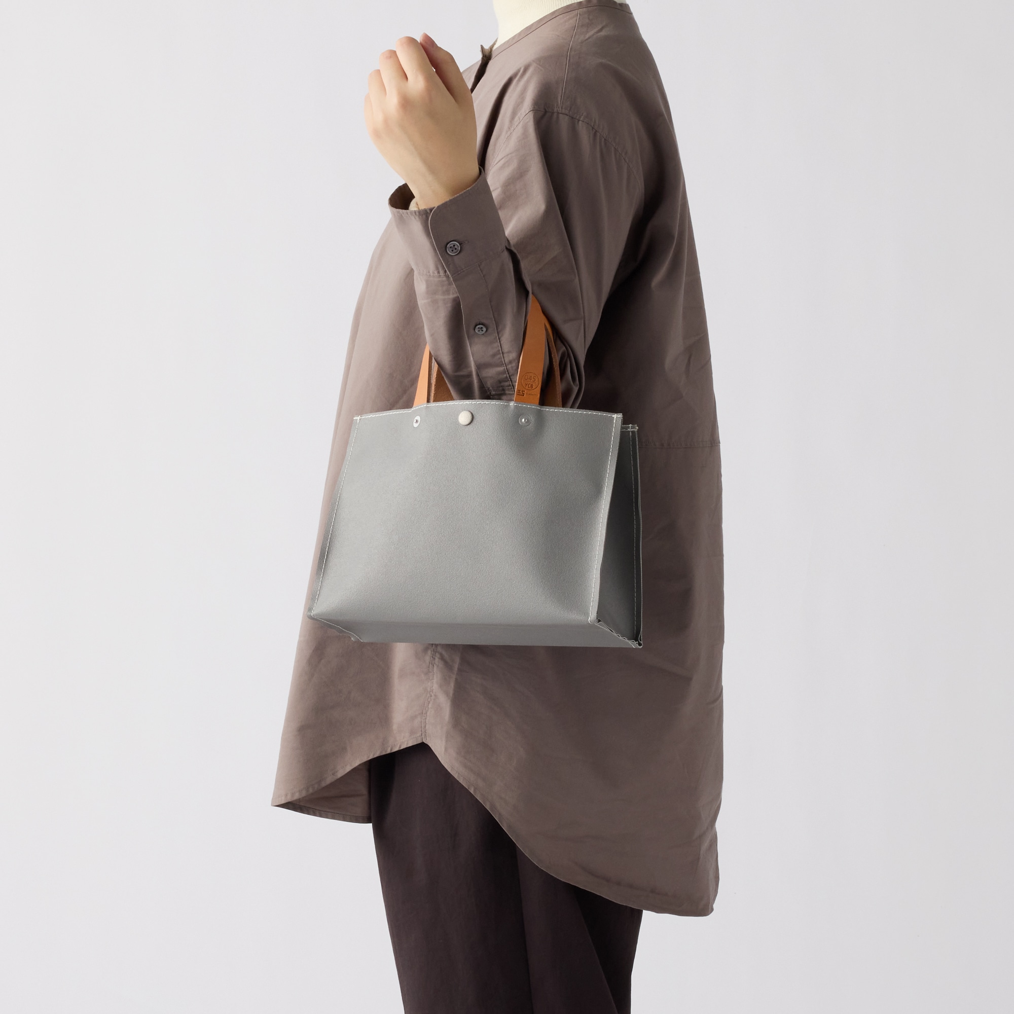 横濱帆布鞄　Ｈ　グレー（森野艦船帆布）