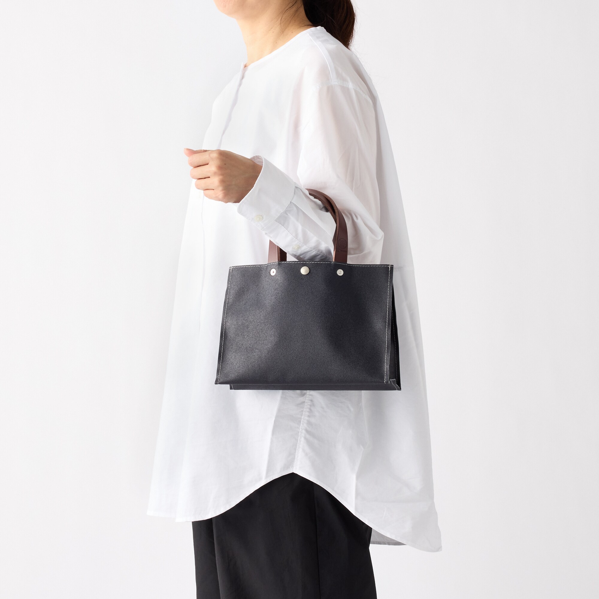 横濱帆布鞄　Ｈ　ネイビー（森野艦船帆布）