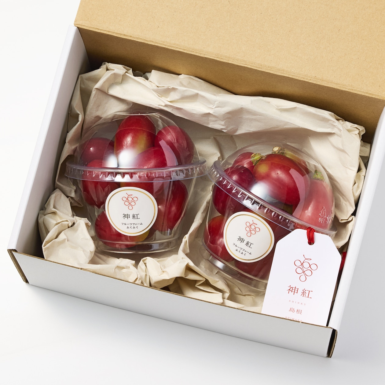 島根県邑南町産　フルーツファームふくふくのぶどう「神紅」(しんく)粒売り約300ｇ