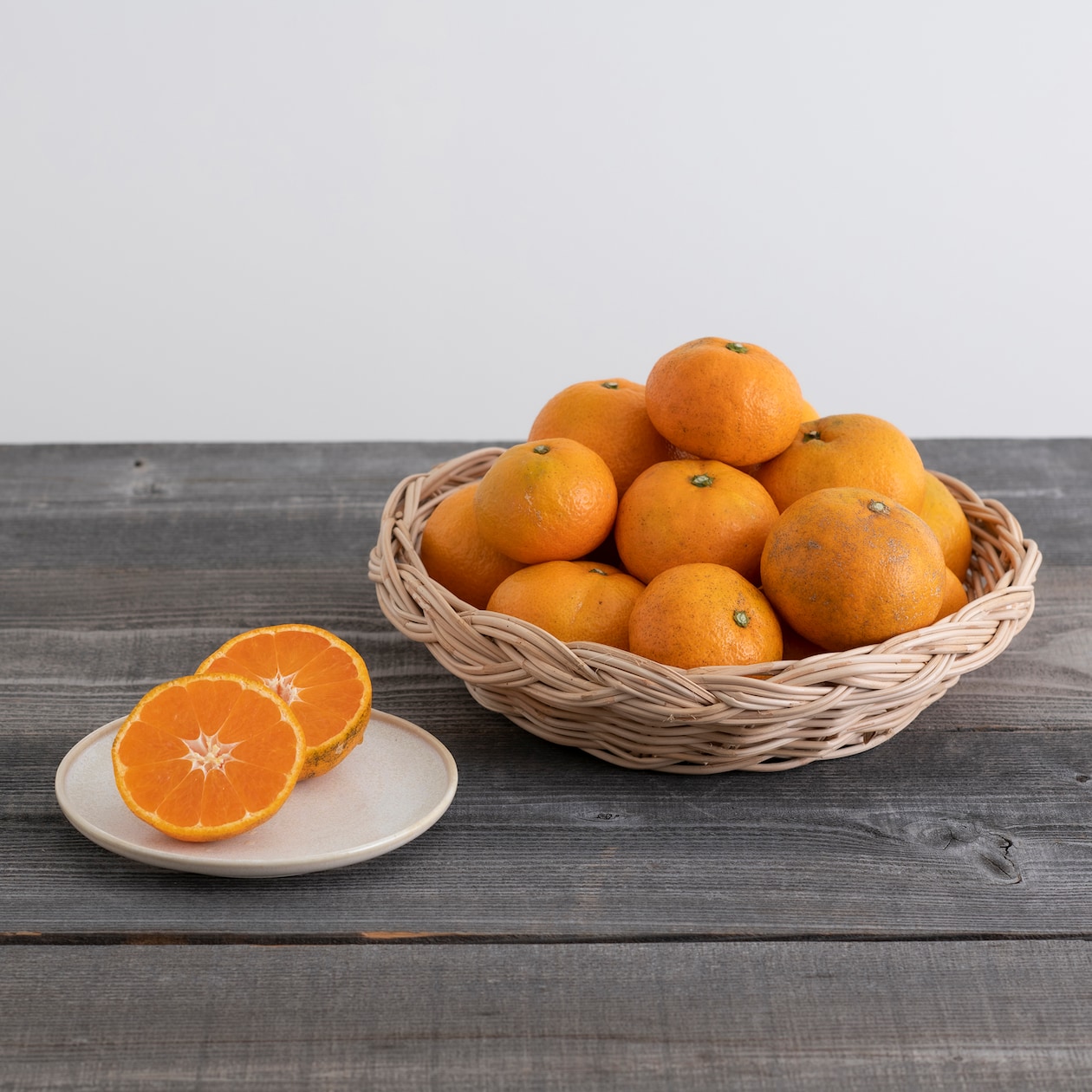 愛媛県産　無茶々園の「温州みかん（南柑２０号）」　サイズ混合・約３ｋｇ