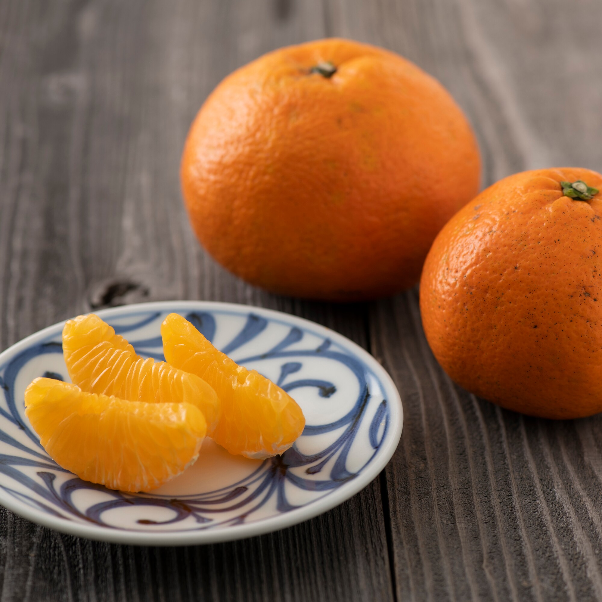 愛媛県産　無茶々園の「いよかん」 サイズ混合・約３ｋｇ