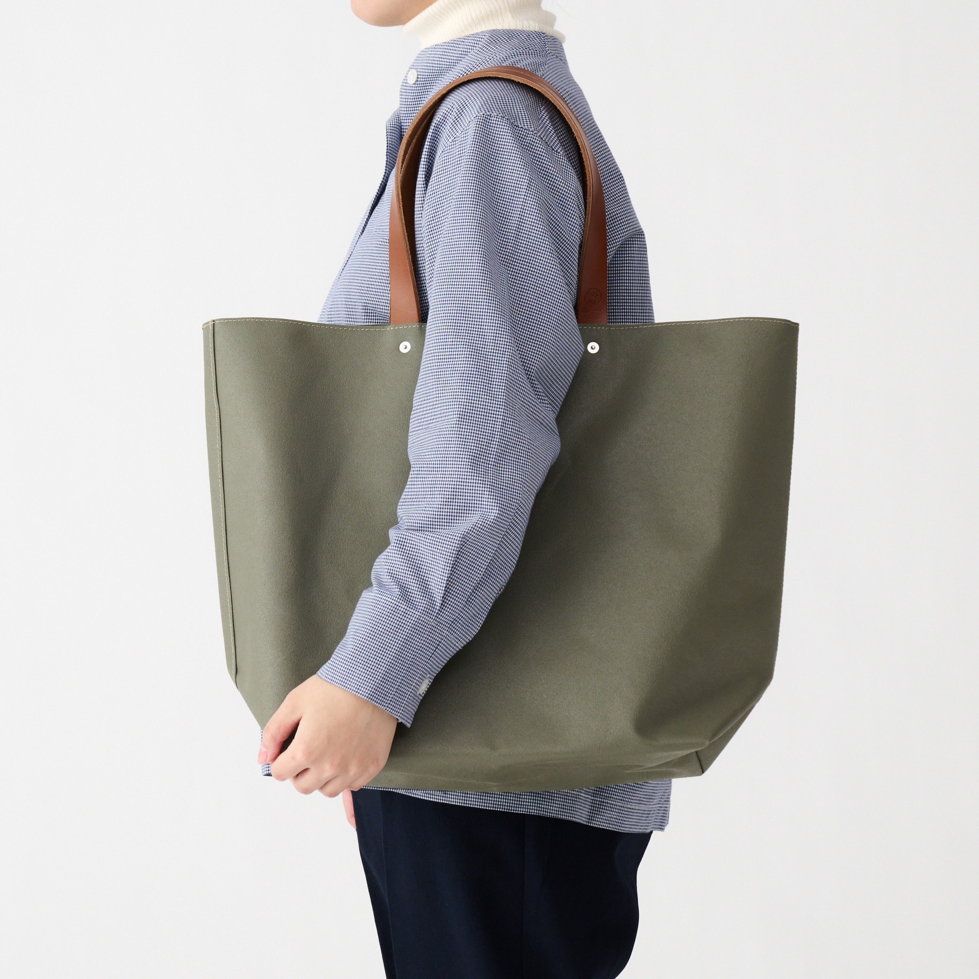 横濱帆布鞄　Ｄ　オリーブ（森野艦船帆布）