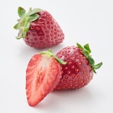 千葉県産　ユカルヒ農園のいちご「真紅の美鈴」約４５０ｇ