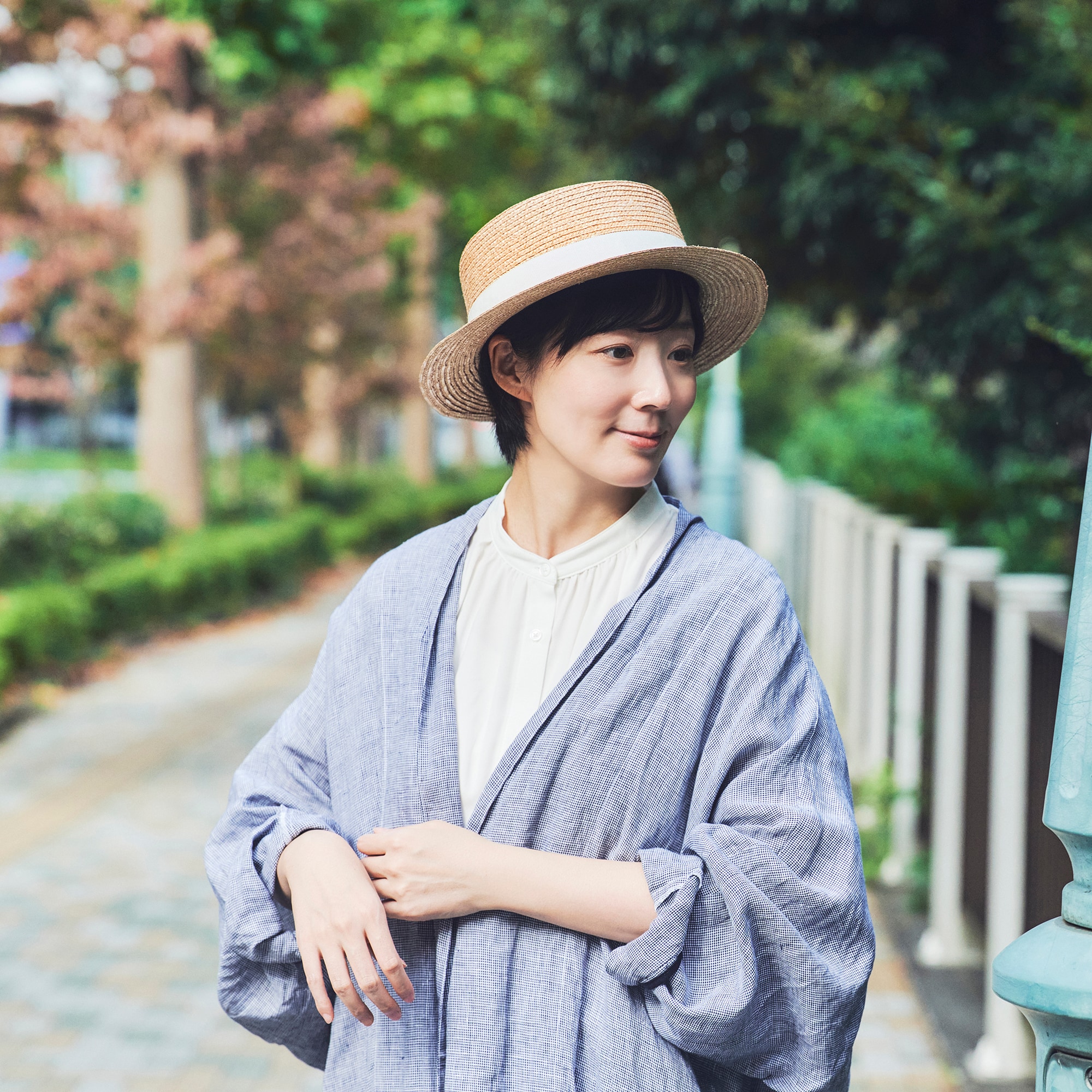 埼玉県　田中帽子の麦わら帽子「カンカン帽」ベージュ×ホワイトリボン