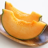 茨城県産　方波見農園の赤肉メロン「クインシー」約1.2ｋｇ