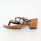 ｍｉｚｕｔｏｒｉの下駄「リーフ・ベージュ×黒」Ｌ（２４～２４．５ｃｍ）