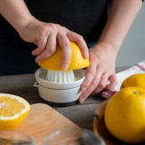 愛媛県産　無茶々園の「ジューシーフルーツ」サイズ混合・約3ｋｇ