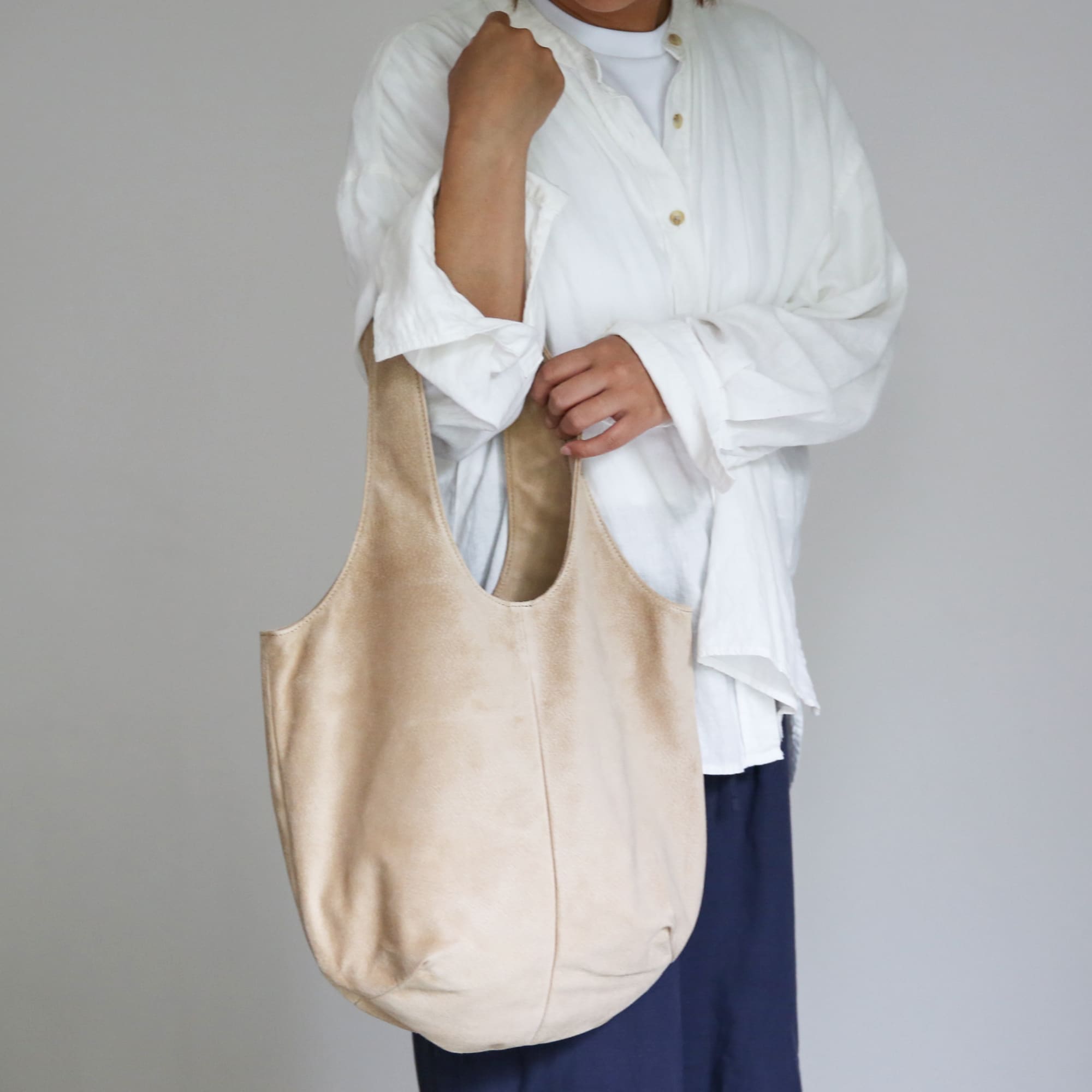 革屋が作った、洗えるドロップトートバッグ・ベージュ