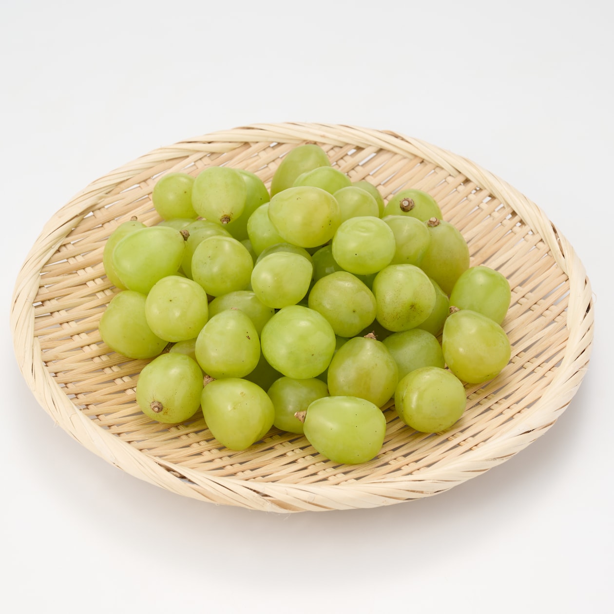 熊本県産 松川果樹園のぶどう「雄宝」８００ｇ（４００ｇ×2個）　粒売り