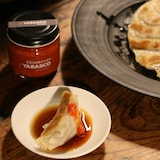 大分県　レストランサルディナス　辛味調味料「ヤバスコ（赤）」