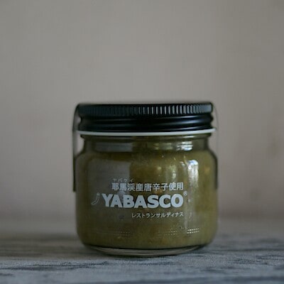   大分県　レストランサルディナス　辛味調味料 「ヤバスコ（青）」