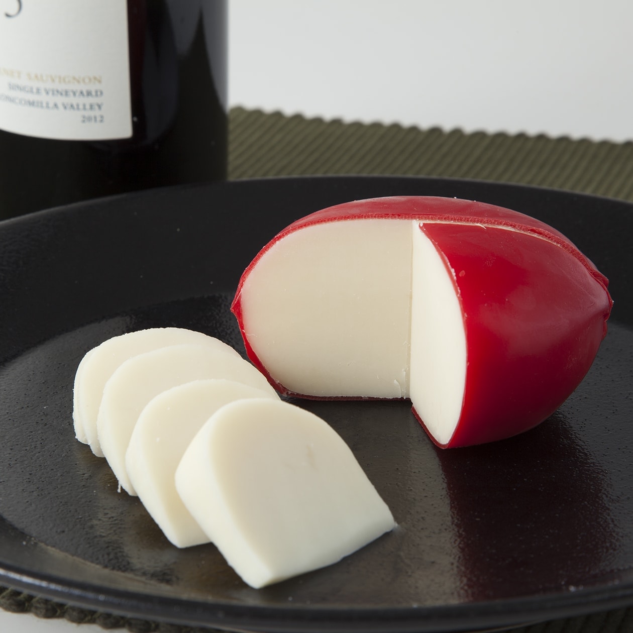 島根県　木次乳業　イズモ・ラ・ルージュ　１８０ｇ