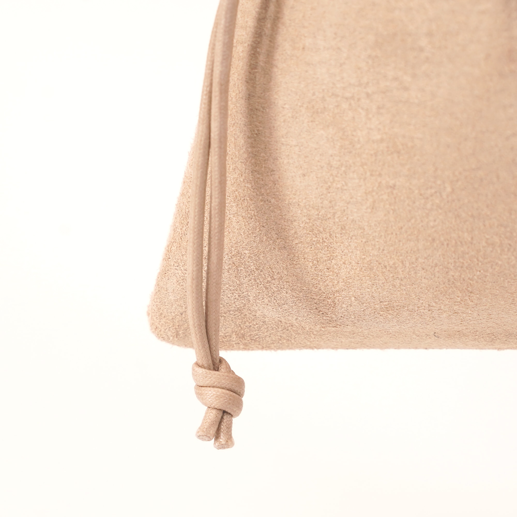 革屋が作った、「洗える革のサコッシュ」ベージュ　