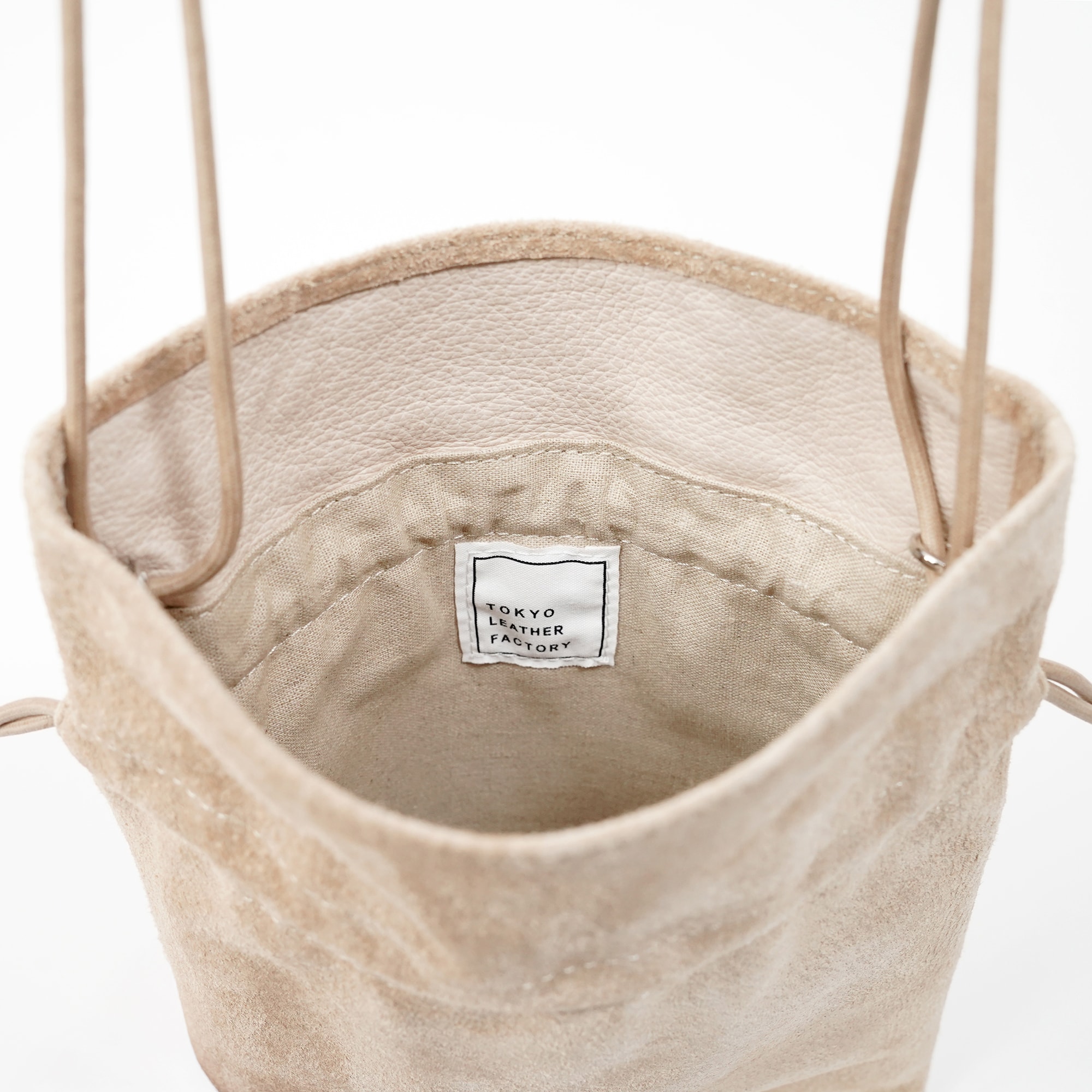 革屋が作った、「洗える革のサコッシュ」ベージュ　