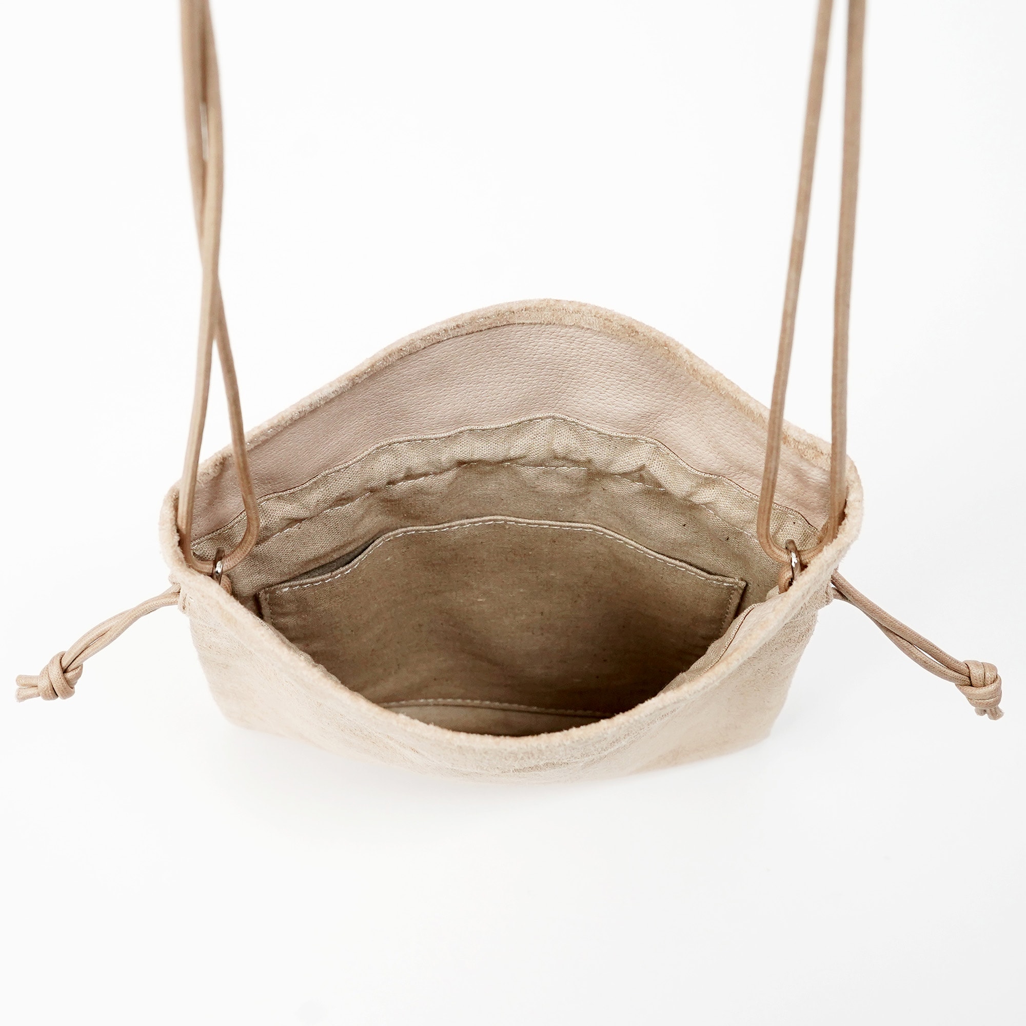 革屋が作った、「洗える革のサコッシュ」ベージュ　