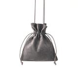 革屋が作った、「洗える革のサコッシュ」グレー