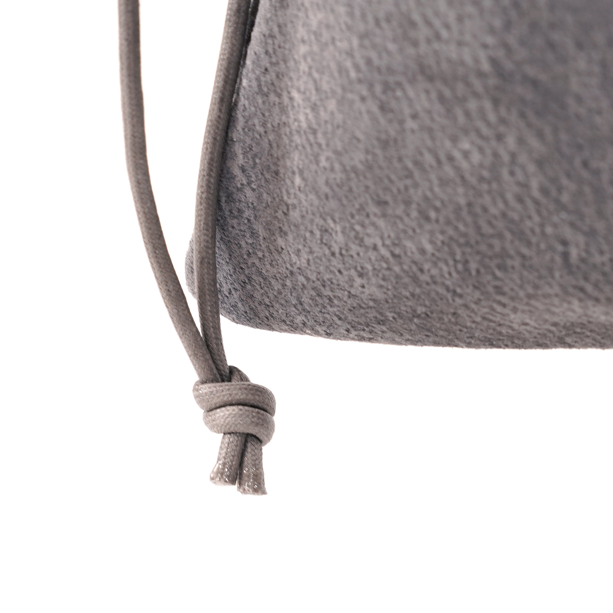 革屋が作った、「洗える革のサコッシュ」グレー