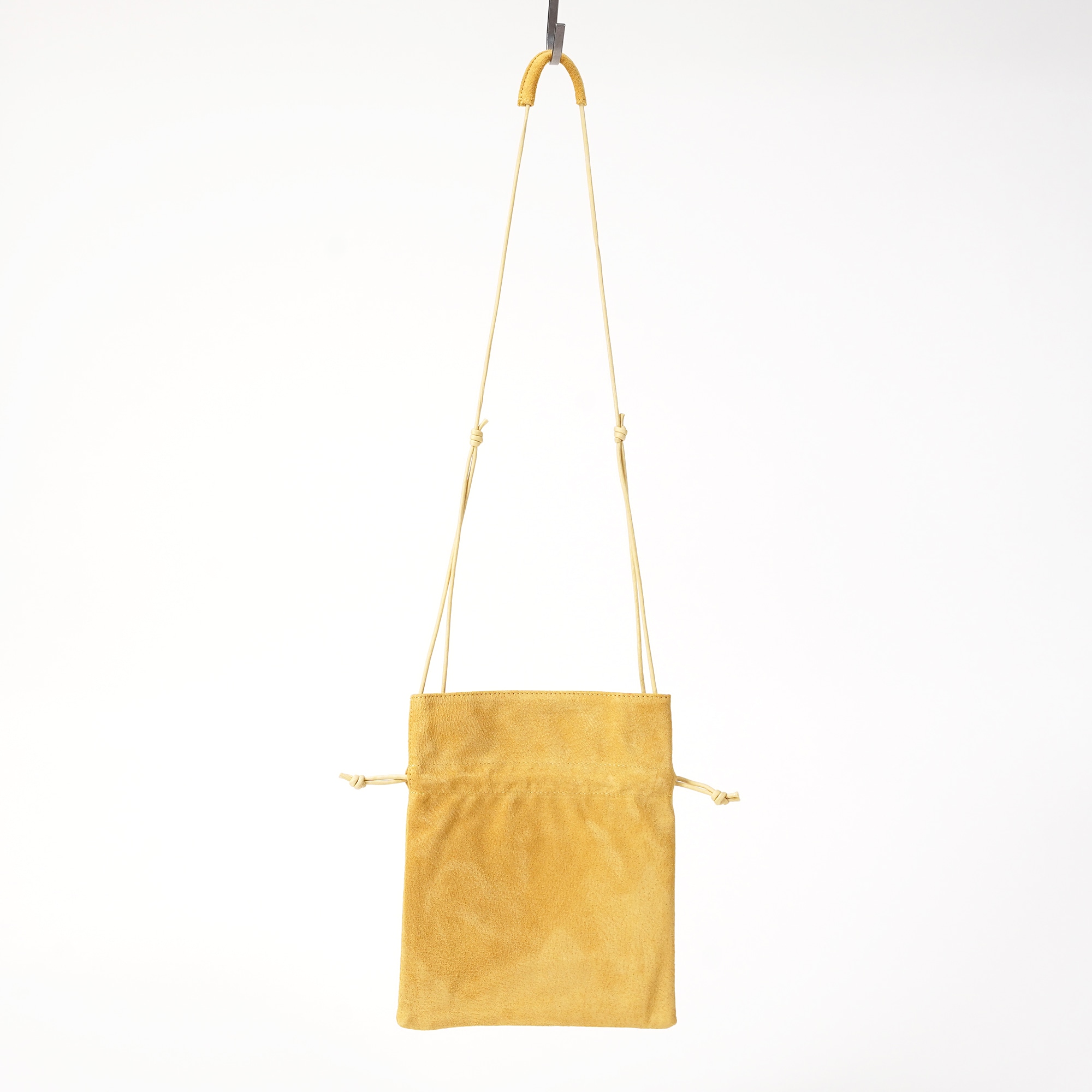 革屋が作った、「洗える革のサコッシュ」マスタード | 無印良品