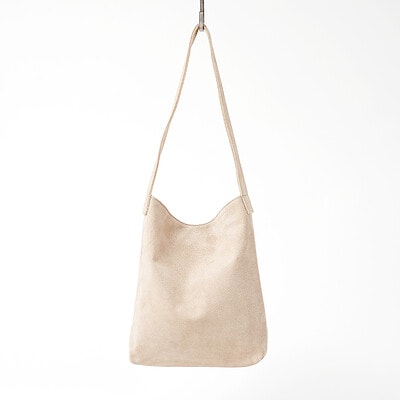 革屋が作った、「洗える革のライトトートバッグ」ベージュ