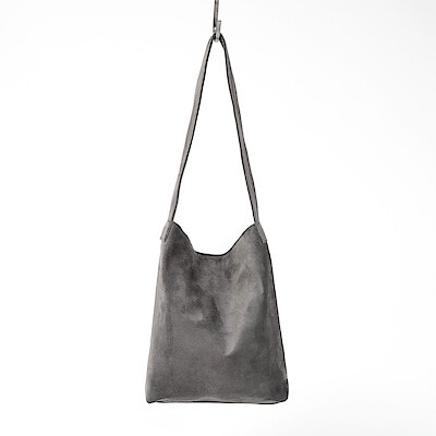 革屋が作った、「洗える革のライトトートバッグ」グレー