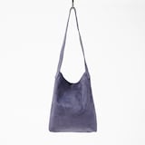 革屋が作った、「洗える革のライトトートバッグ」ネイビー