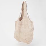 革屋が作った、「洗える革のドロップトート・大」ベージュ