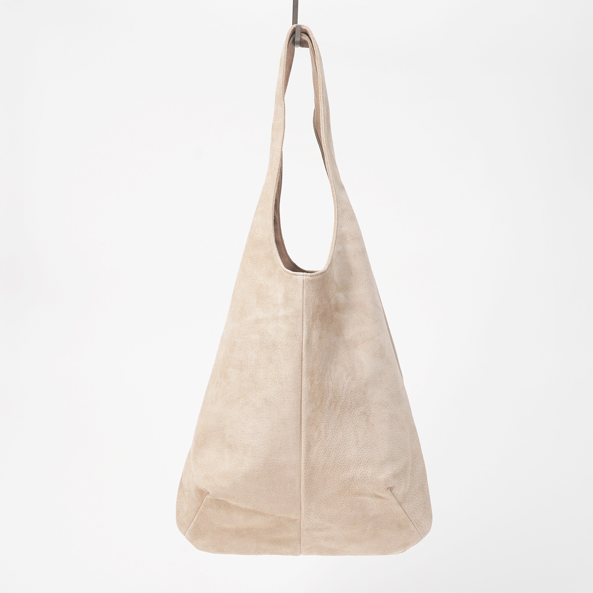 革屋が作った、「洗える革のドロップトート・大」ベージュ