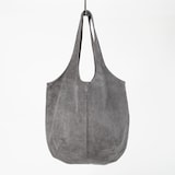 革屋が作った、「洗える革のドロップトート・大」グレー