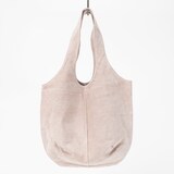 革屋が作った、「洗える革のドロップトート・大」ピンクベージュ