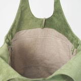 革屋が作った、「洗える革のドロップトート・大」グリーン