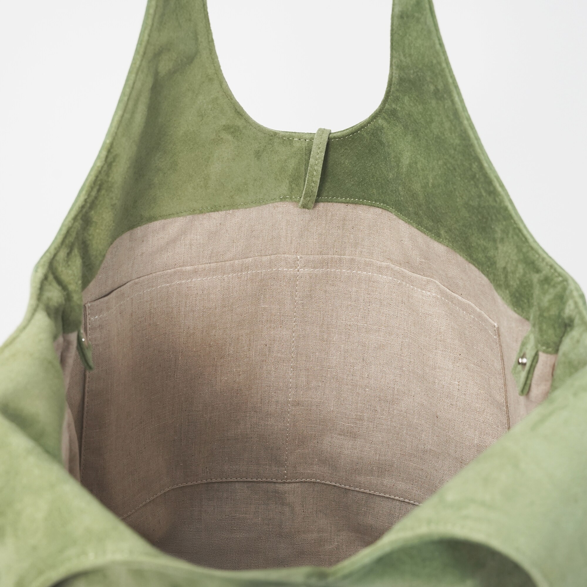 革屋が作った、「洗える革のドロップトート・大」グリーン