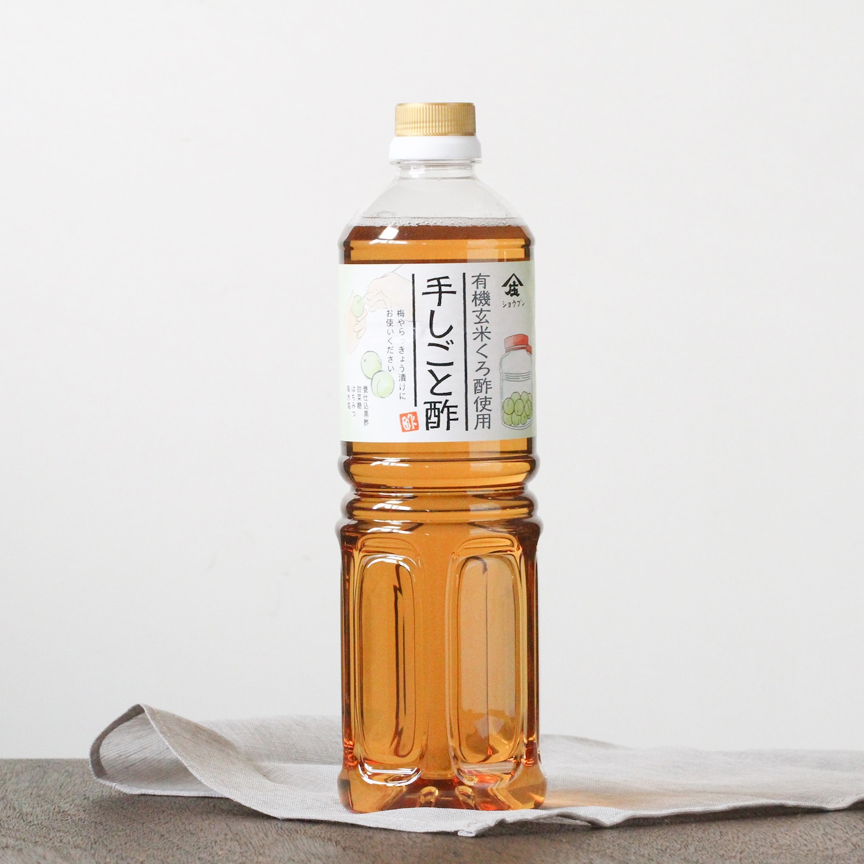 福岡県　庄分酢の「手しごと酢（有機玄米くろ酢使用）」１０００ｍｌ