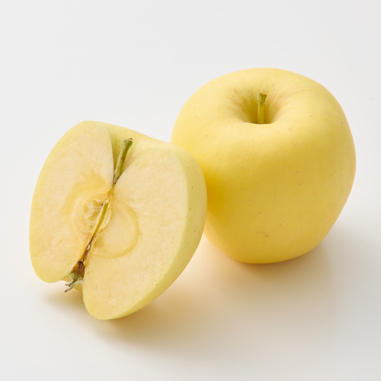 岩手県産　遥かなる林檎の「はるか」約３ｋｇ（９～１１玉）