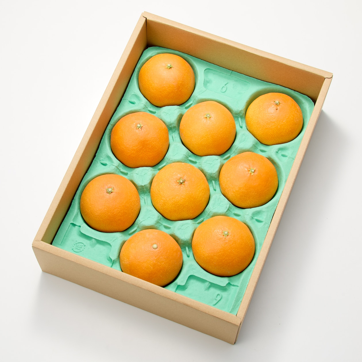 愛媛県産　田縁農園の柑橘「岬まどんな」約２．５ｋｇ（９～１５個）